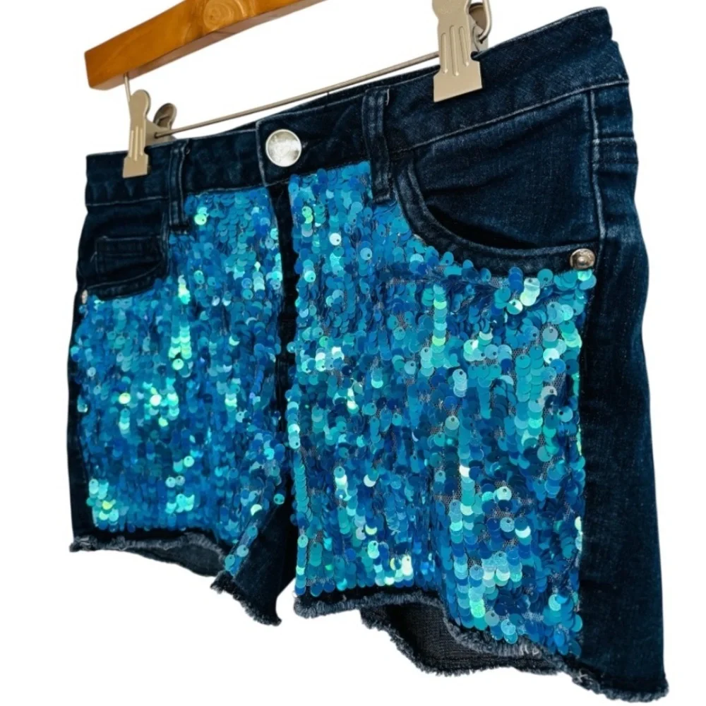 Justice Girl’s Blue & Turquoise Sequin Denim Mermaid Jean Shorts Size 14 Slim
